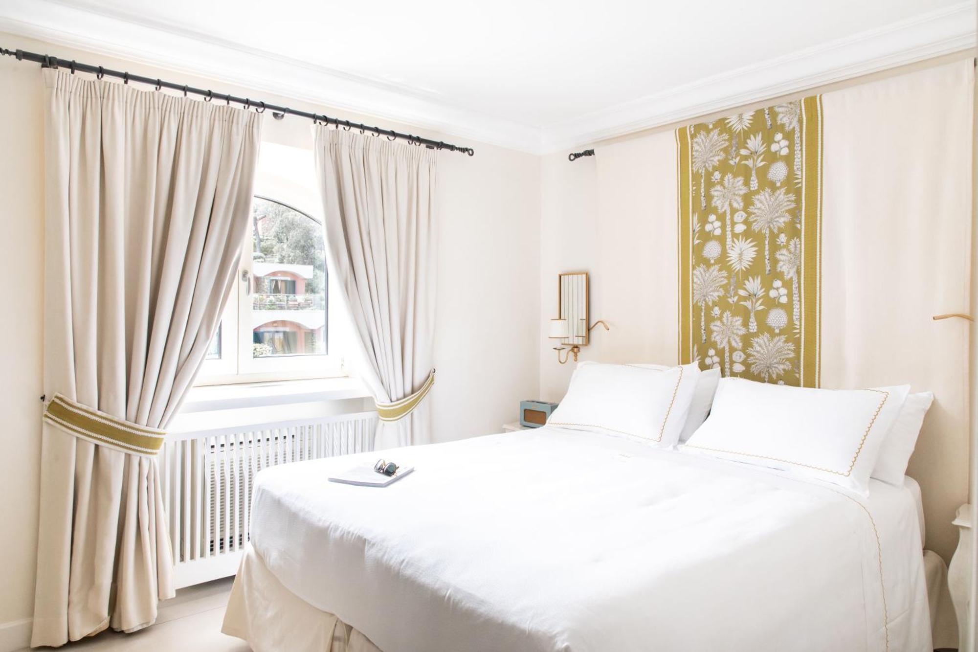 Standard Double Room,1312119460:JPEG